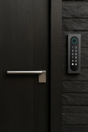 Fasttel FT26K Codeklavier/Badgelezer/Bluetooth/NFC: 1 relais, Wiegand en Cloud. Zwart alu. 50x140x28mm (HO)