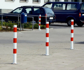 Parkeerpaal rond 76 mm, uitneembaar, met driehoekslot  (PO)