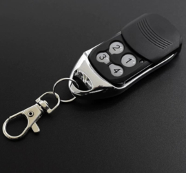 Kijzer Z07-DITEC roling code zender. vervanger voor: de GOL4 BIXLP2 BIXLS2 BIXLG4.Art. 3048  (QU)