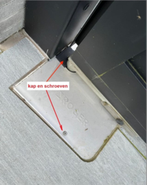 roger setje cover plaatjes en plastic moertjes RS376  (HO)