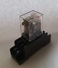 10x Wifi Module. uw poort openen met uw gsm zonder sim kaart of abonnement.WIFI DRAADLOZE SWITCH en relais.Art. 4019, Art. 4119  €54,95 p/st. (QU)