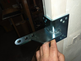 Set 2x Quiko Kozijn-Bevestiging beugels en beugels voor de deuren, Art. nr 0304 2x 0403 2x  (QU)