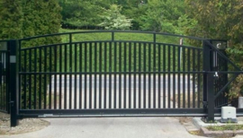 Quiko Moovy QK M2000 motor-unit, voor schuifpoorten tot 2000kg. Inclusief knipperlamp, Zender, Sleutelcontact en set IR Sensoren.Art. 0500  (QU)