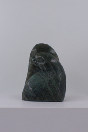Labradoriet adelaar carving