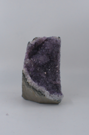 Amethist cut base