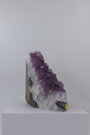 Amethist cut base