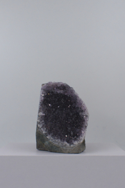 Amethist cut base
