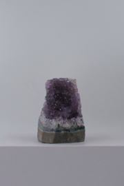 Amethist cut base