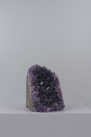 Amethist cut base