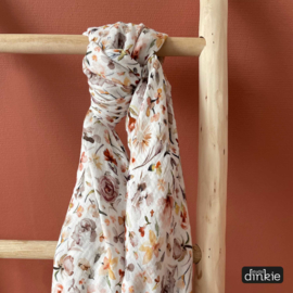 Swaddle floral white