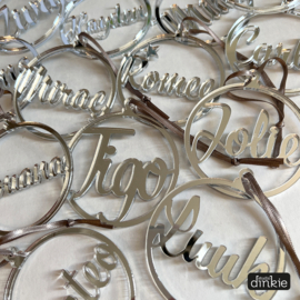 Kerstbal hanger met naam (plexiglas)