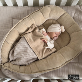 Babynestje velours / wafel beige