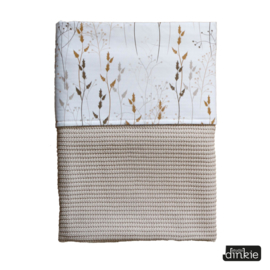 Wiegdeken weidebloemen / gebreid beige