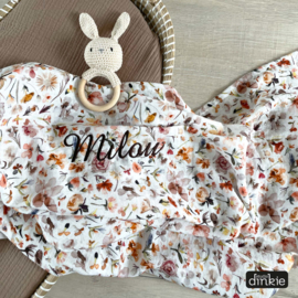 Swaddle floral white