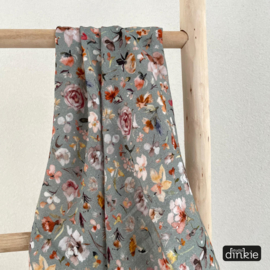 Swaddle floral old green