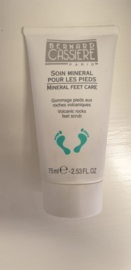 Mineral feet scrub