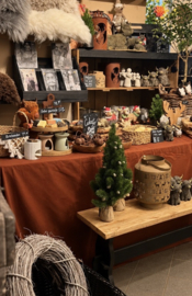 Winkel OPEN op Donderdag 13.00-17.30 u
