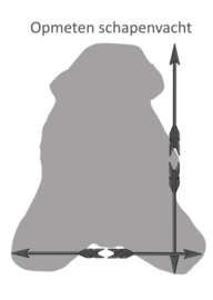 Grote Mouflon vacht  L 150 - B 75 cm met Bretels, ideaal voor zittingen met hoge rugleuning.