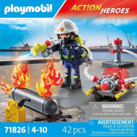 Brandweerman met waterpomp - 71826
