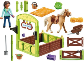 Pru & Chica Linda met paardenbox - 9479