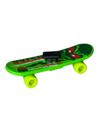 skateboord skateboard groen 30671380 / 30232040 / nummer wielen onbekend