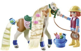 Ellie met paard - 71639
