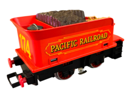 Steaming Mary kolen wagon T0002