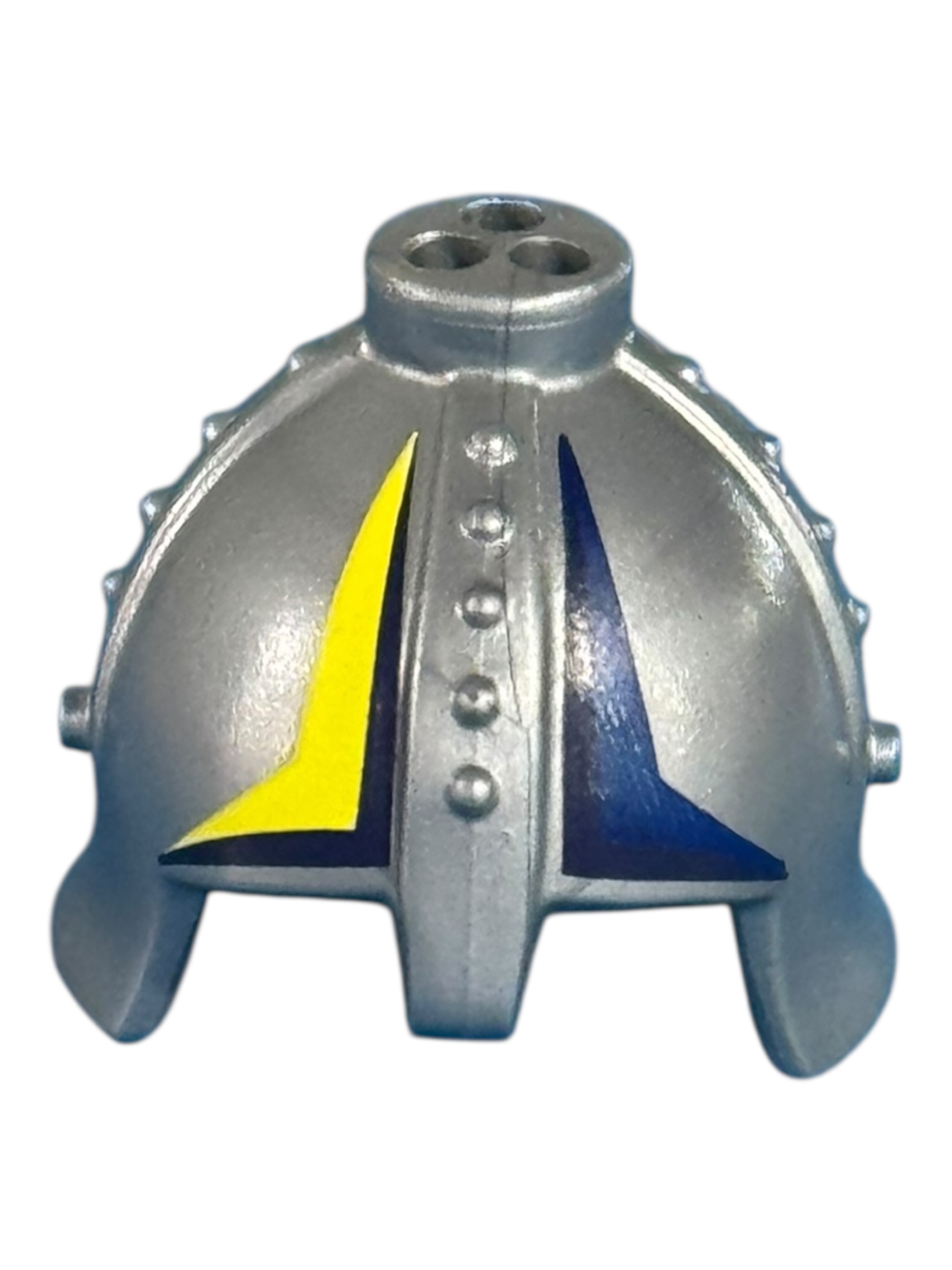 Helm zonder veren