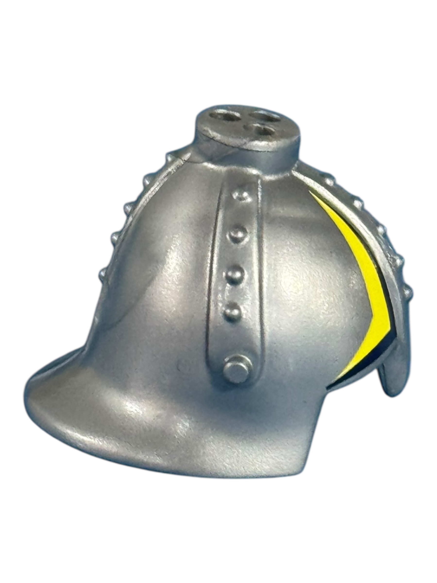 Helm zonder veren