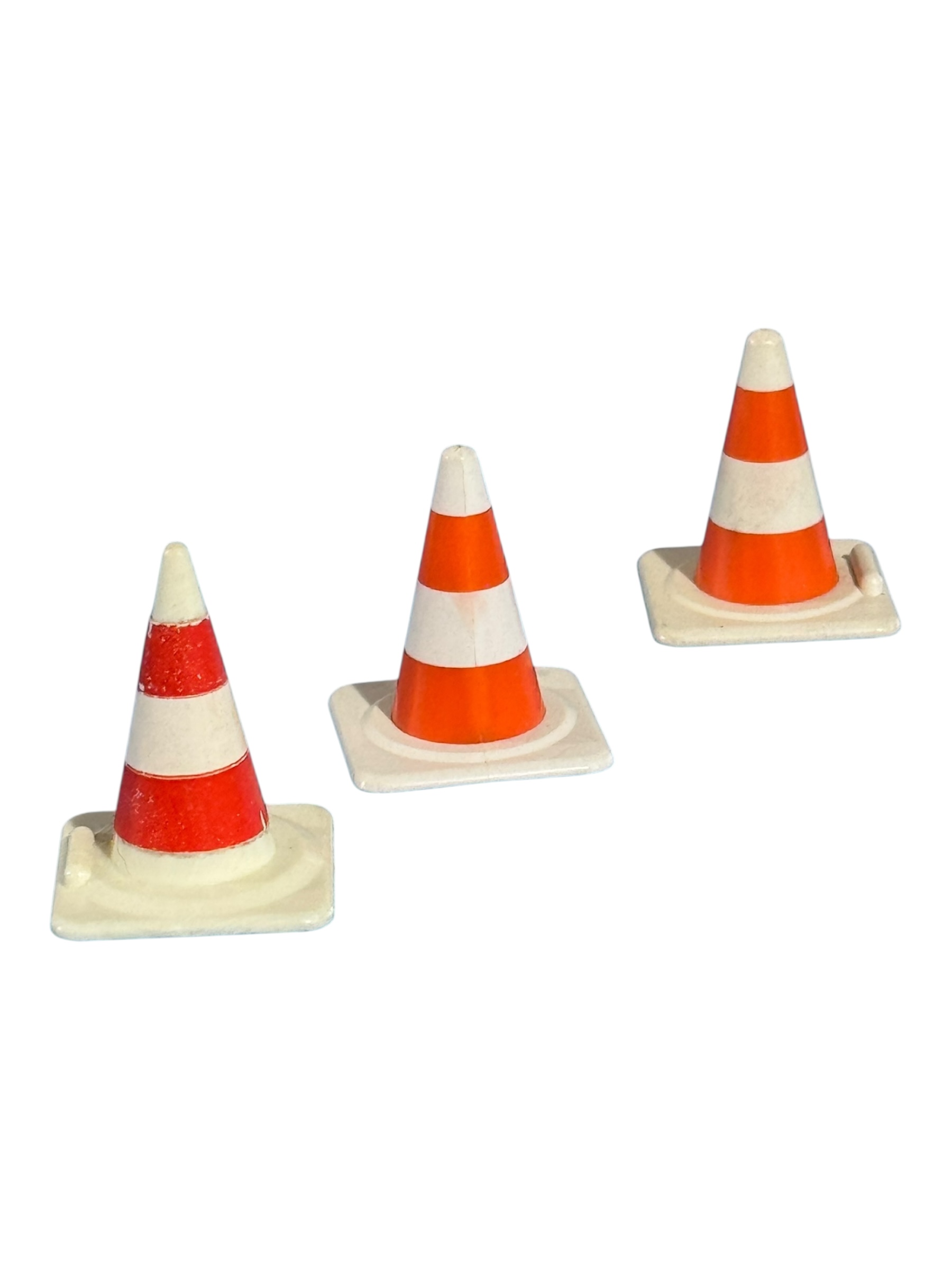 pionnetjes gestreept verkeer