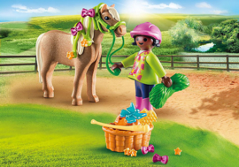 Meisje met pony - 70060