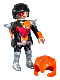 serie 16 Future girl