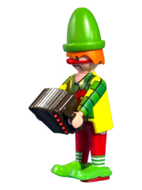 9452