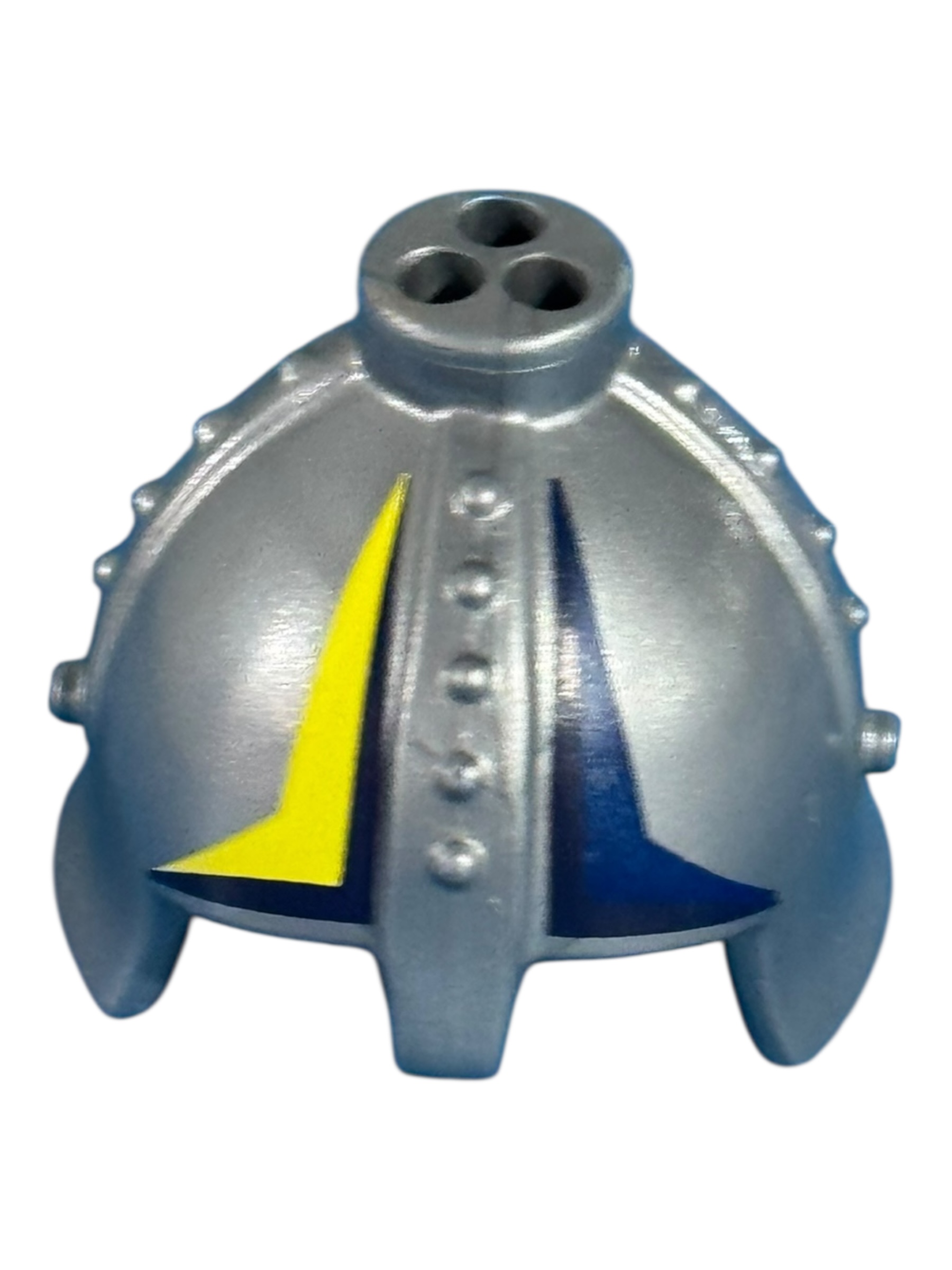 Helm zonder veren