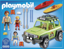 Familieterreinwagen met kajaks - 6889