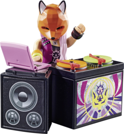 DJ met draaitafel - 70882