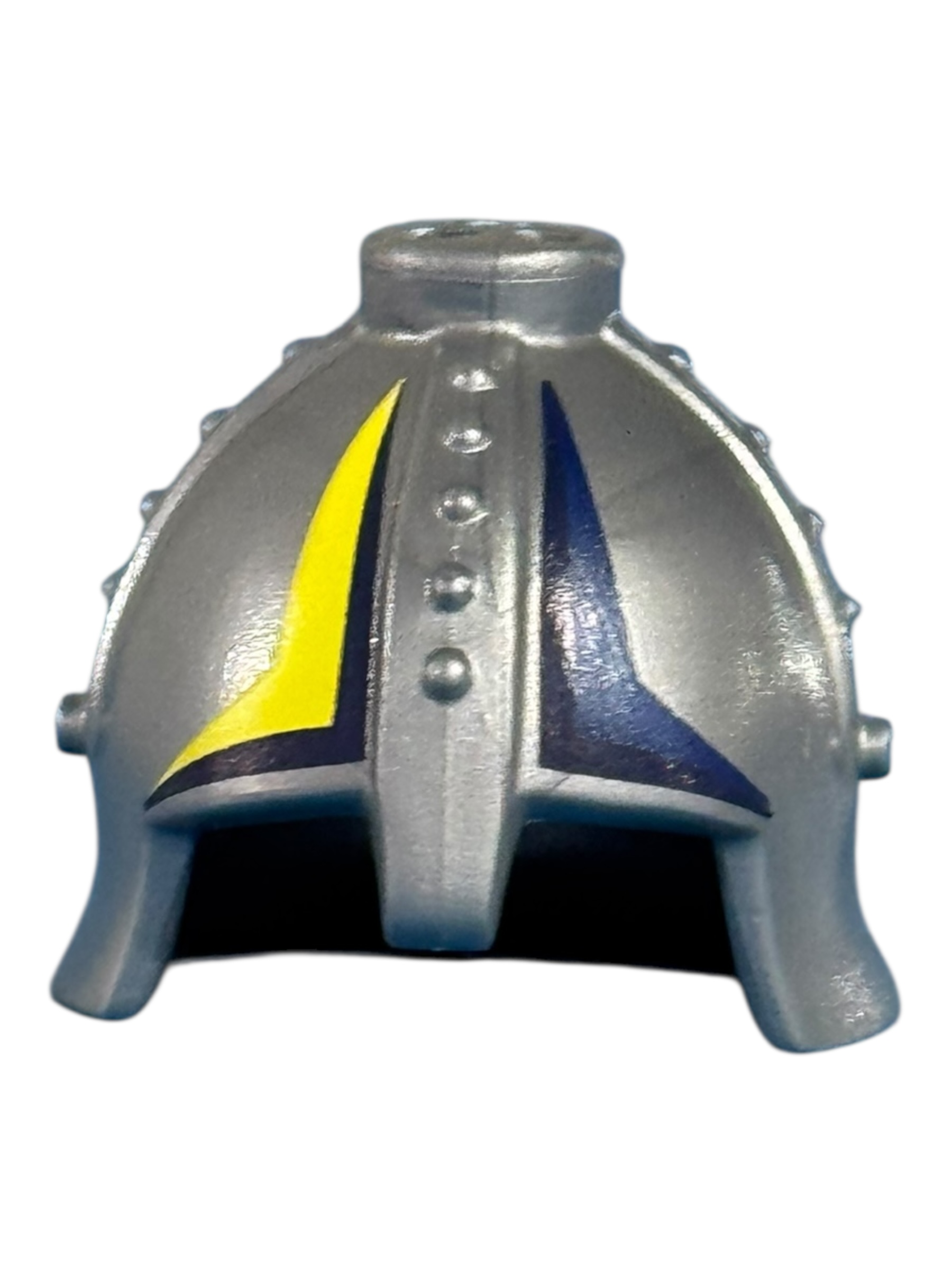 Helm zonder veren