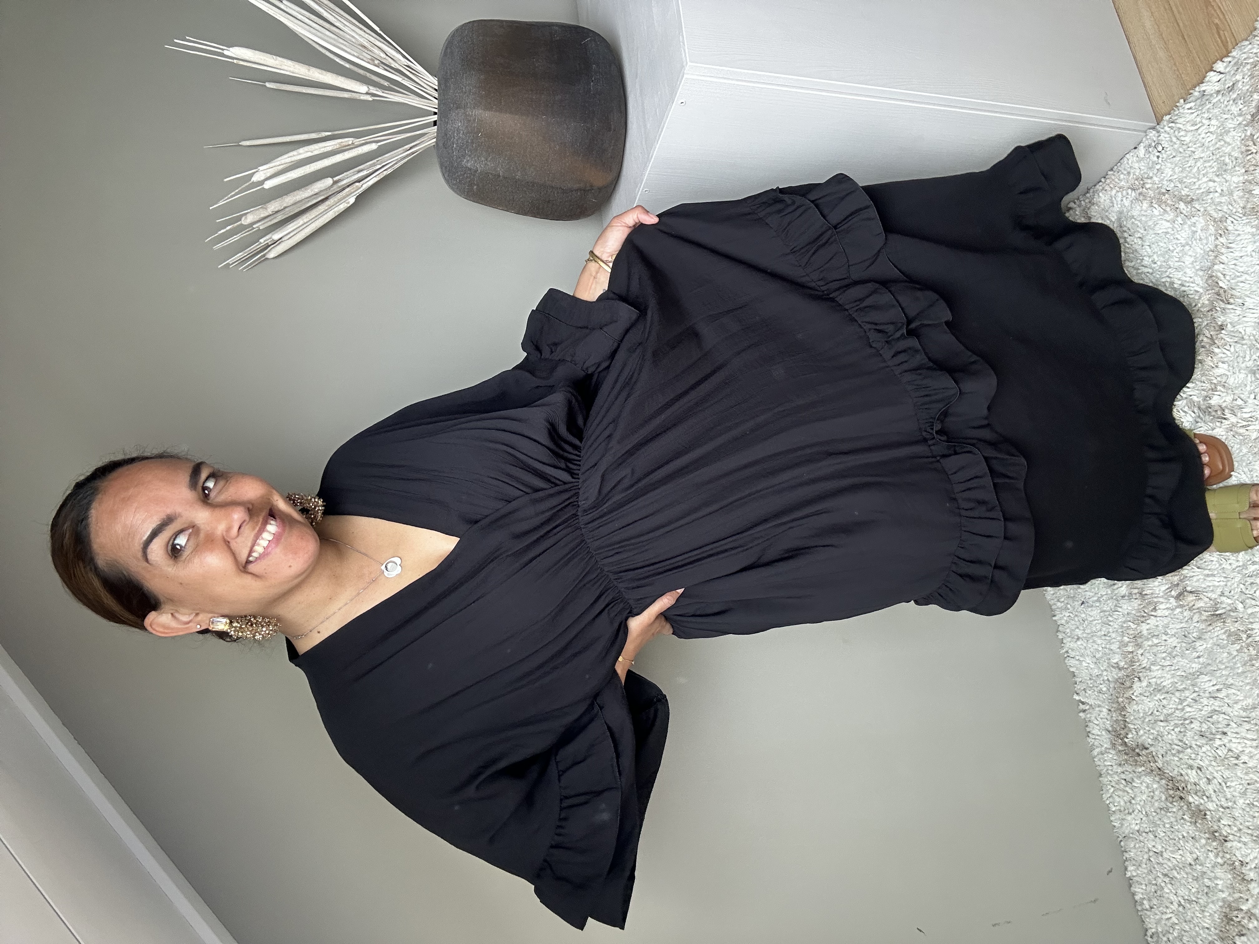 Nova dress black