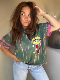 Green eye shirt