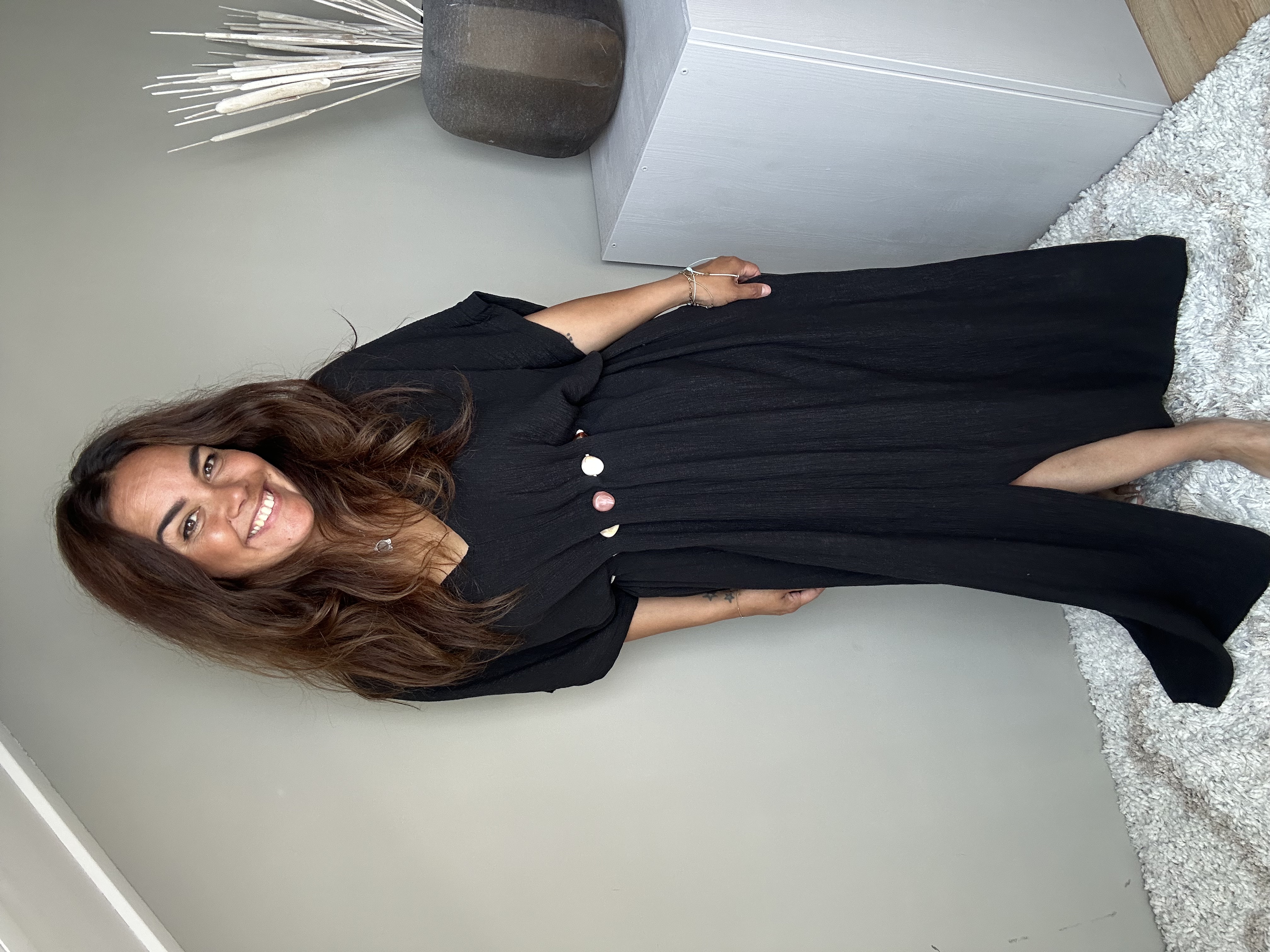 Yara dress black