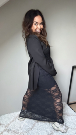 Lace skirt