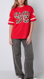 Red panter tee