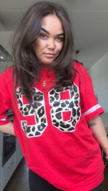Red panter tee
