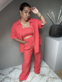 Charley set coral