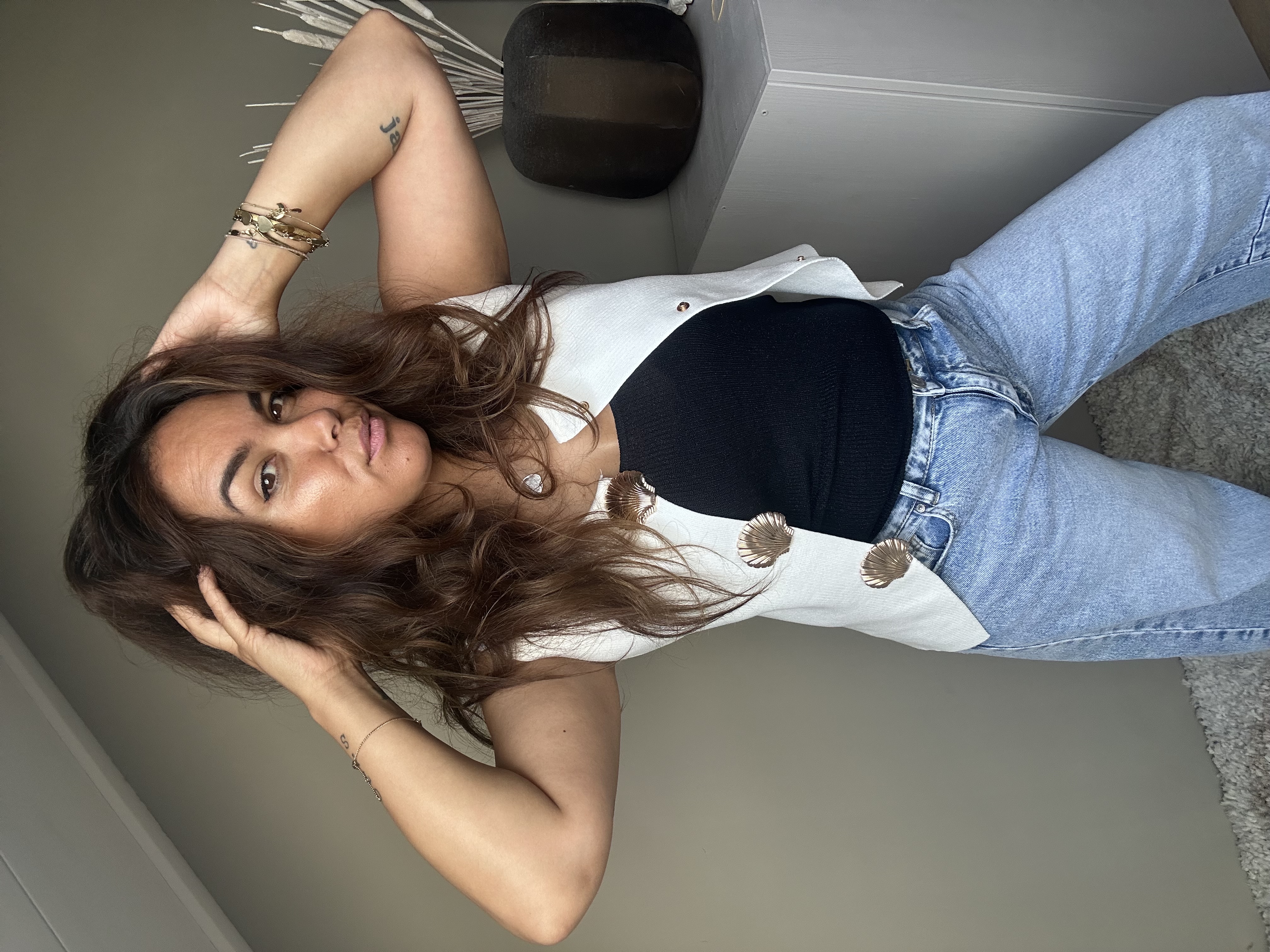 White Shell gilet