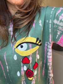Green eye shirt