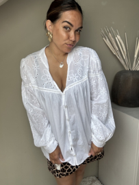The white broderie blouse