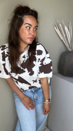 Cow printed tee