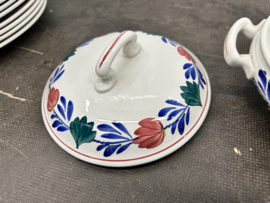 Dekschaaltje van het kinderservies