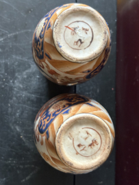 Sierlijke paar Japanse Imari vaasjes
